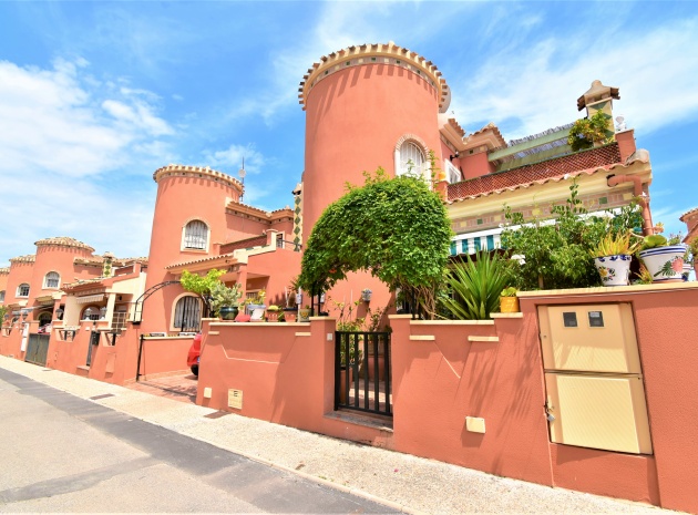 Villa - Wiederverkauf - Orihuela Costa - Playa Flamenca