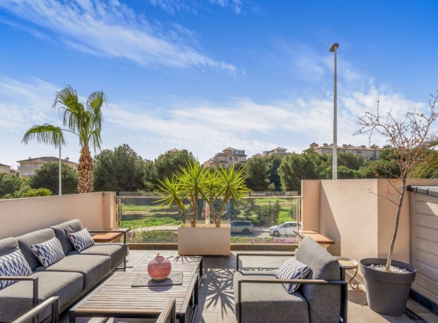 Villa - Wiederverkauf - Orihuela - La Zenia