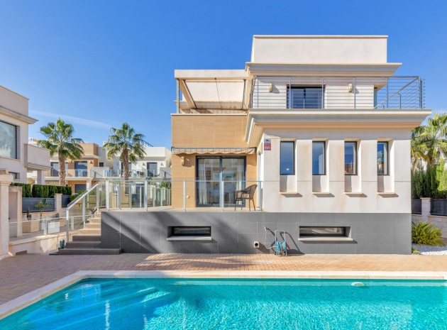 Villa - Wiederverkauf - Orihuela - La Zenia