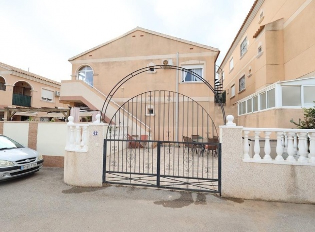Villa - Wiederverkauf - Orihuela - La Zenia