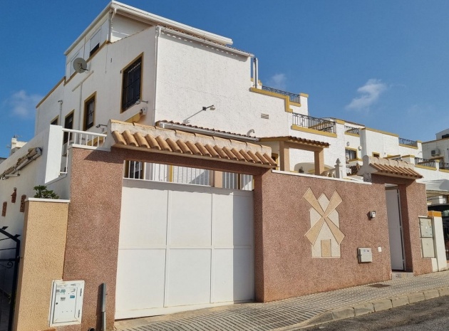 Villa - Wiederverkauf - Orihuela - Los Altos