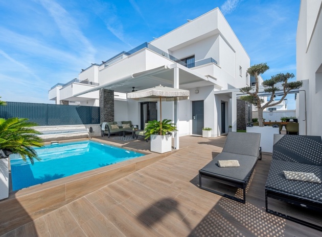 Villa - Wiederverkauf - Orihuela - Orihuela Centro