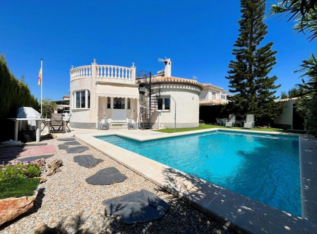Villa - Wiederverkauf - Orihuela - Playa Flamenca