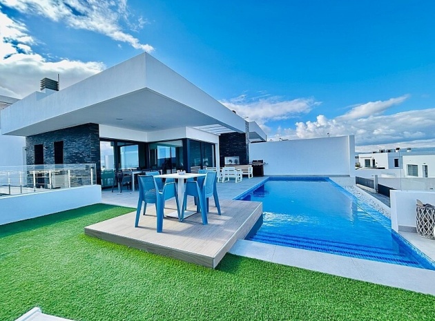 Villa - Wiederverkauf - Rojales - Ciudad Quesada