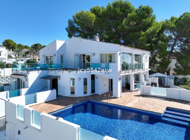 Villa - Wiederverkauf - Teulada - Moraira
