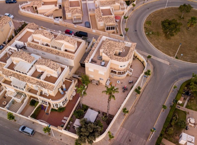 Villa - Wiederverkauf - Torrevieja - La Siesta