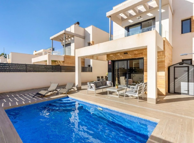 Villa - Wiederverkauf - Torrevieja - Torrevieja