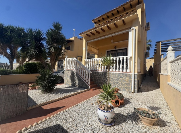 Villa - Wiederverkauf - Villamartin - lomas del golf