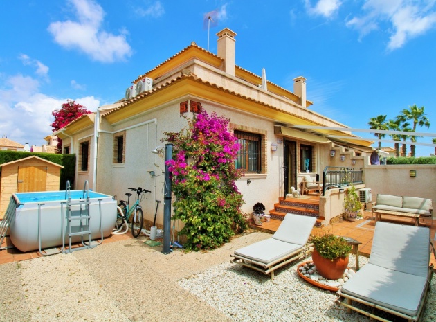Villa - Wiederverkauf - Villamartin - Villamartin