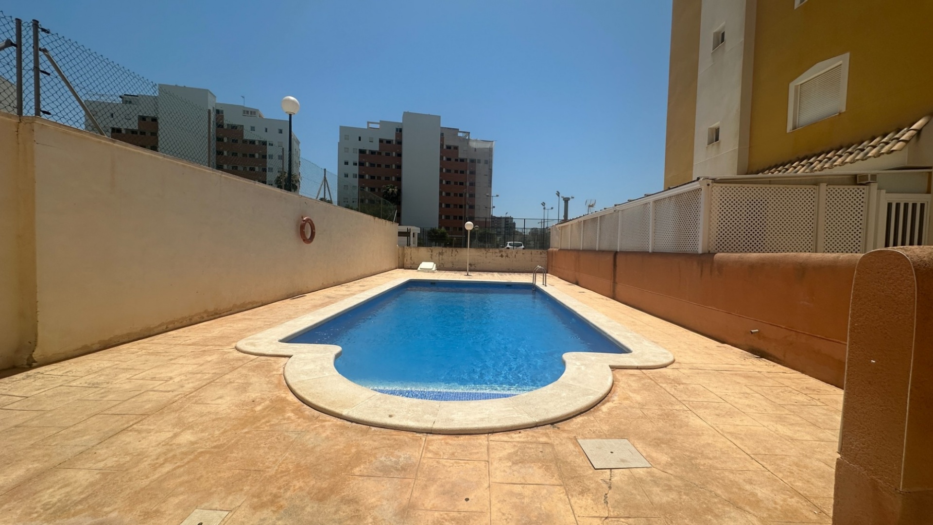 Wederverkoop - Appartement - Guardamar del Segura - beachside