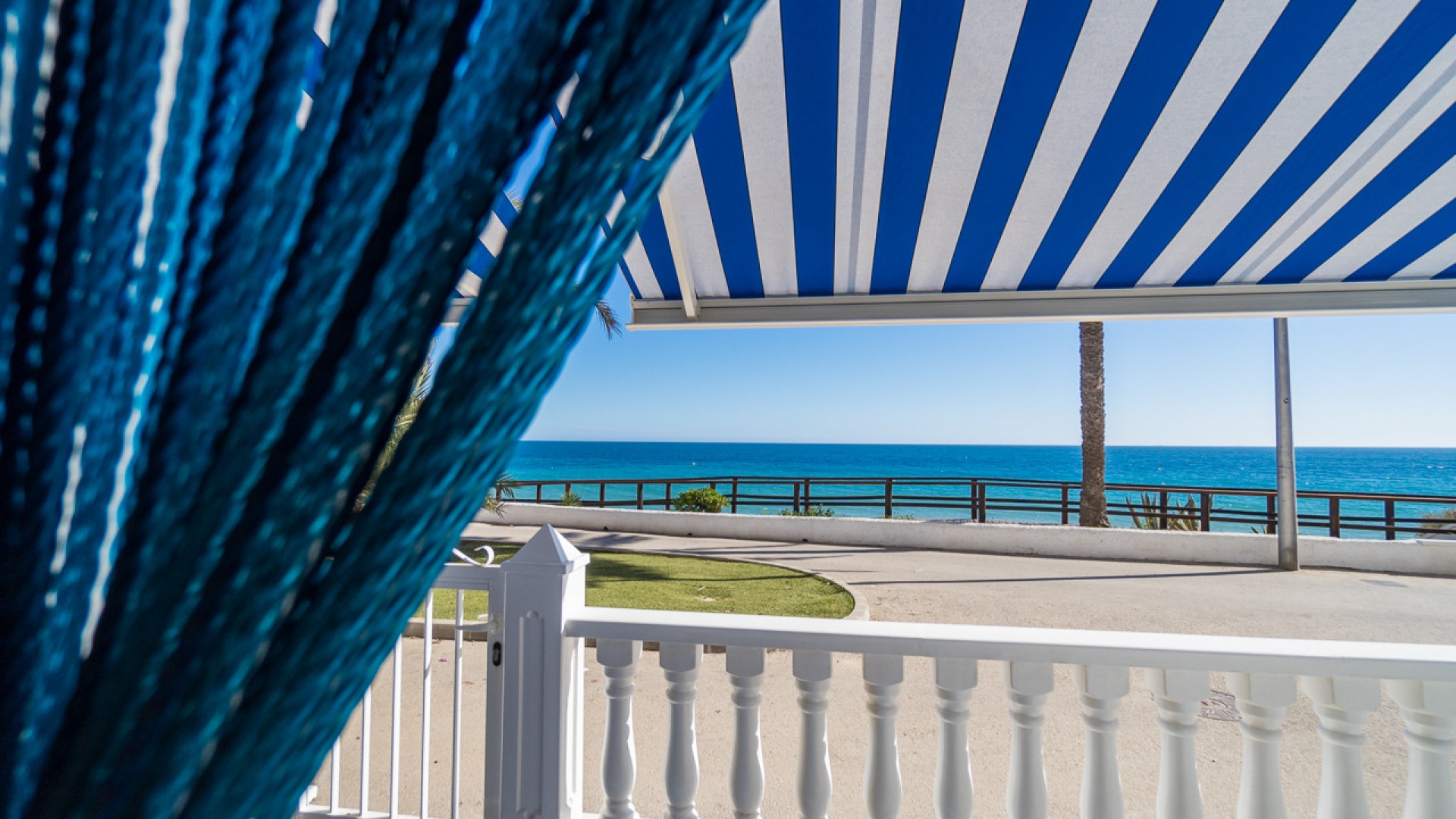 Wederverkoop - Appartement - Mil Palmeras - Beach