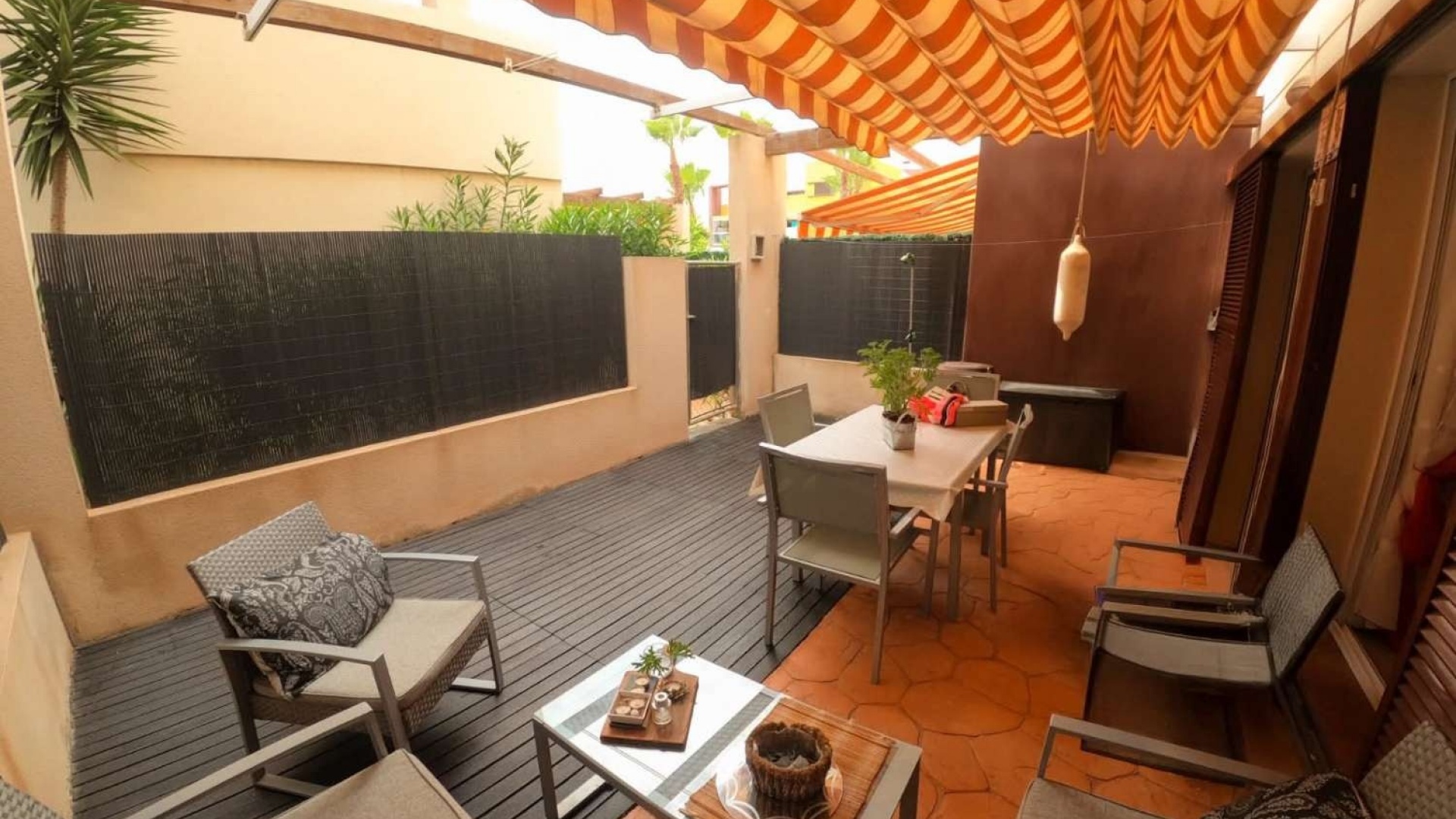 Wederverkoop - Appartement - Playa Flamenca - el bosque