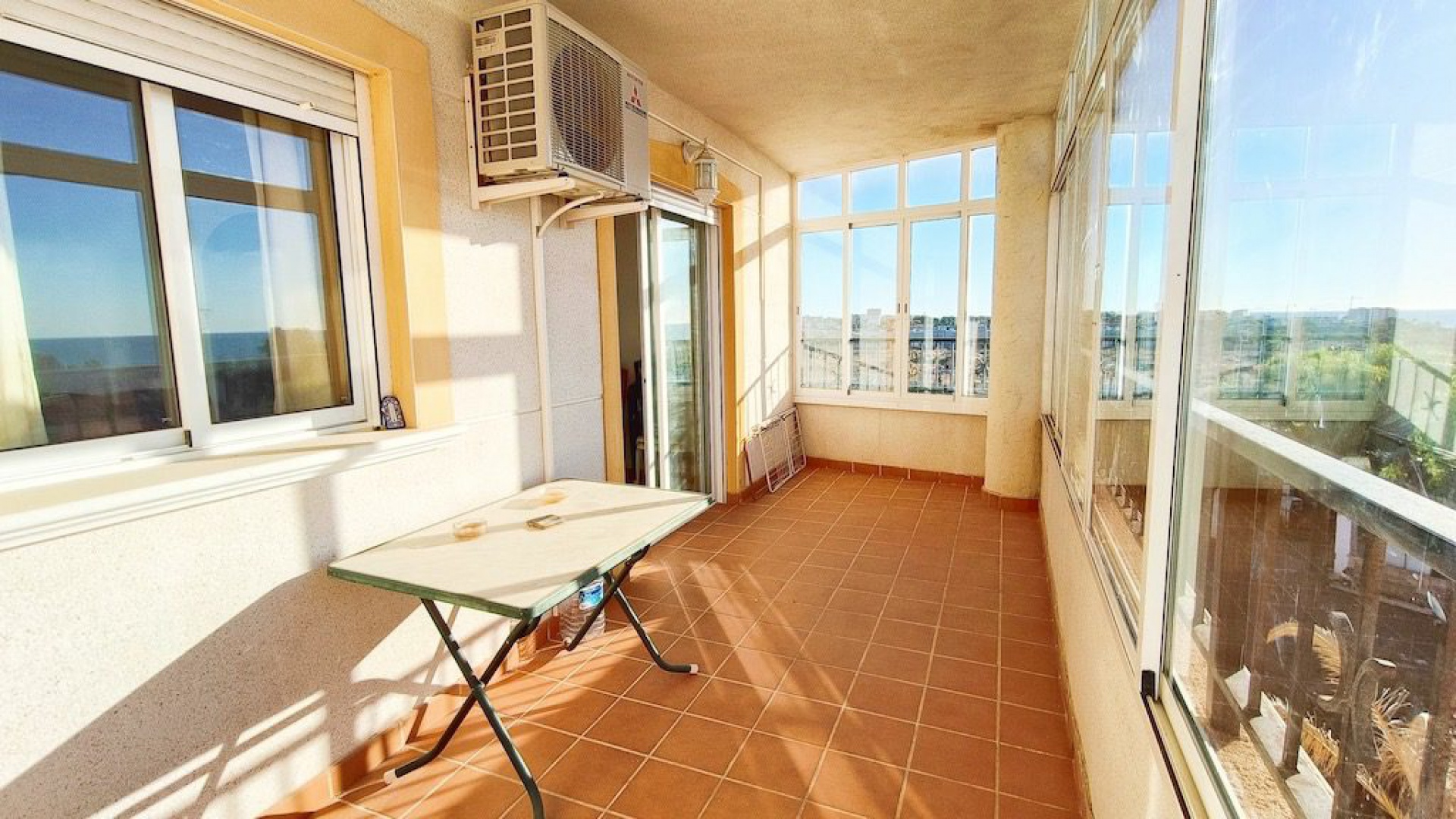 Wederverkoop - Appartement - Playa Flamenca - la mirada