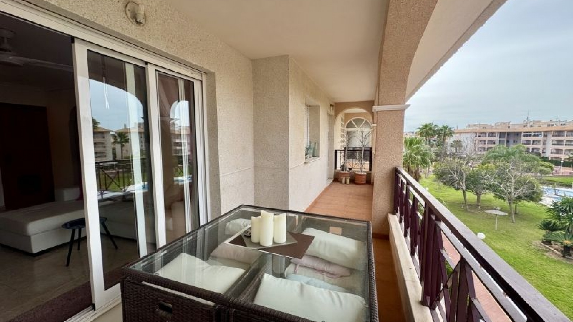 Wederverkoop - Appartement - Playa Flamenca - Laguna Golf