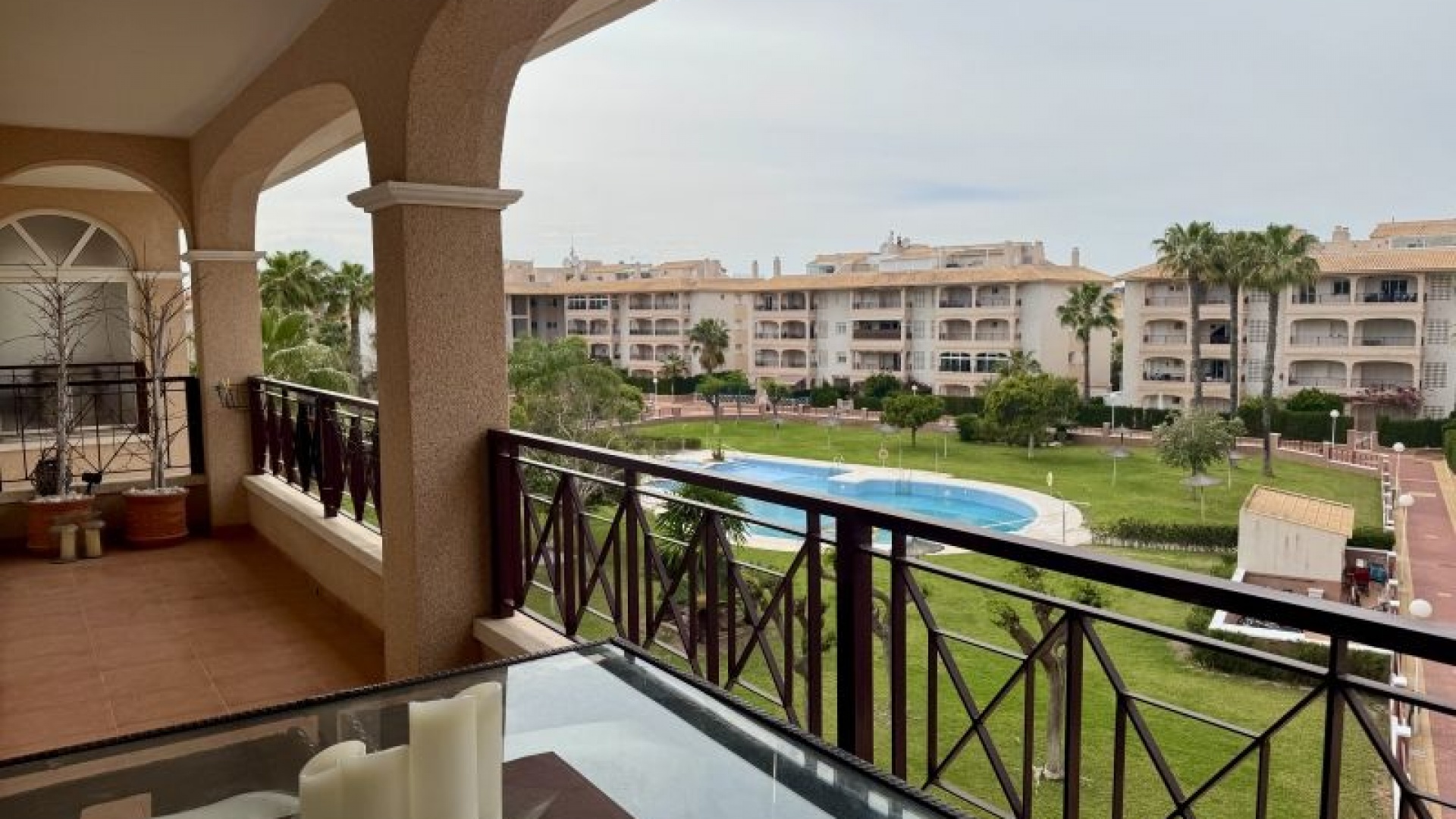 Wederverkoop - Appartement - Playa Flamenca - Laguna Golf