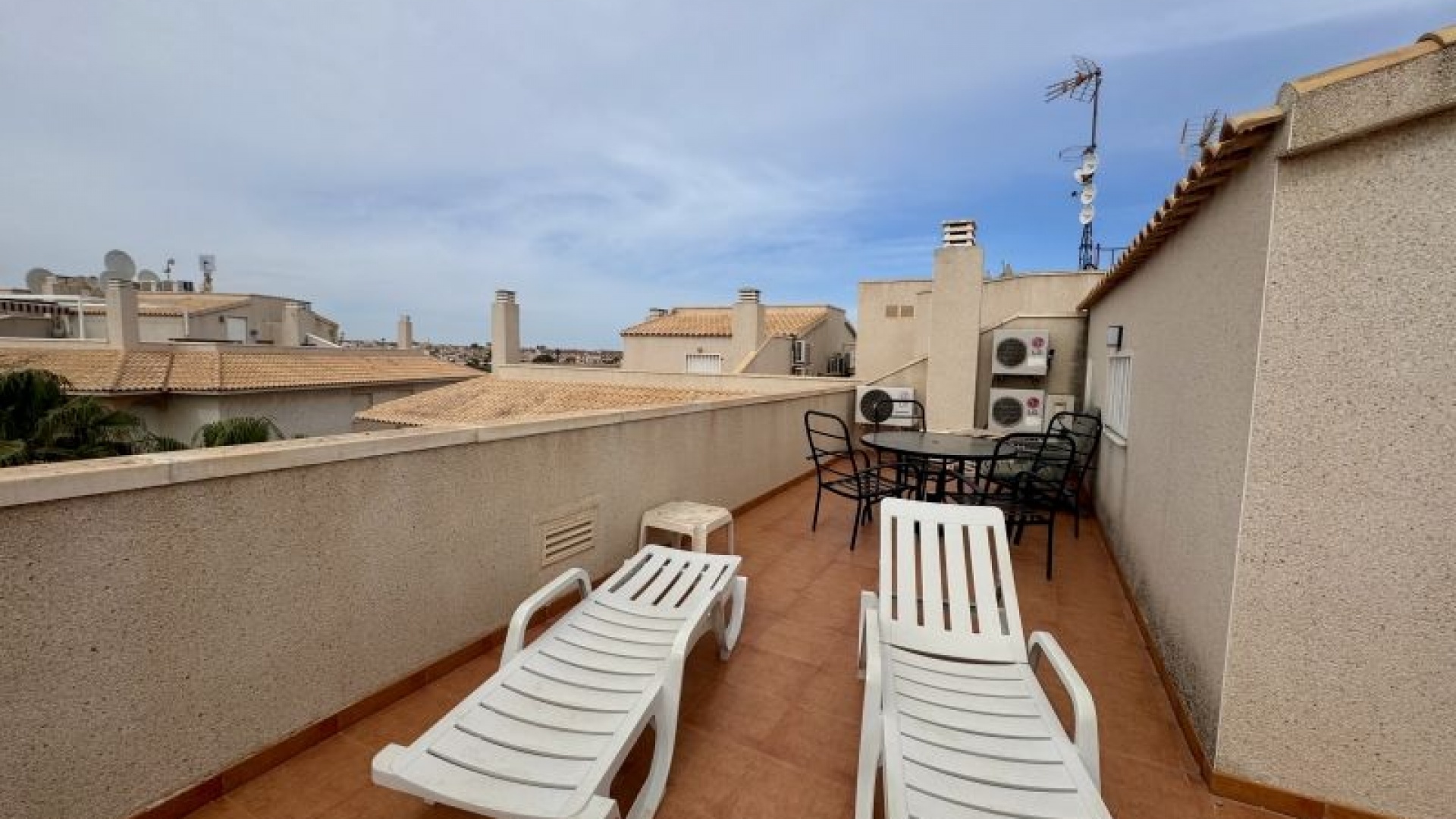 Wederverkoop - Appartement - Playa Flamenca - Laguna Golf