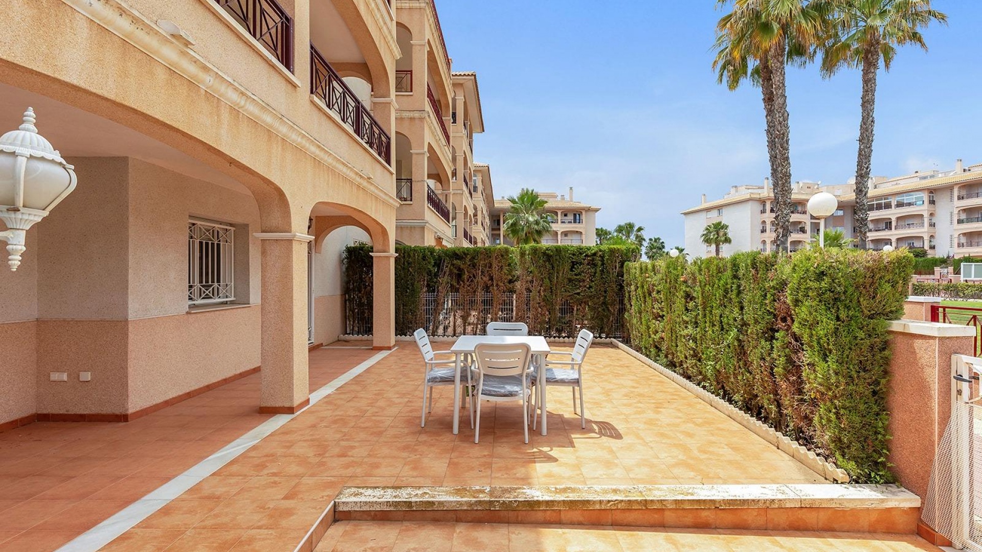 Wederverkoop - Appartement - Playa Flamenca - Laguna Golf