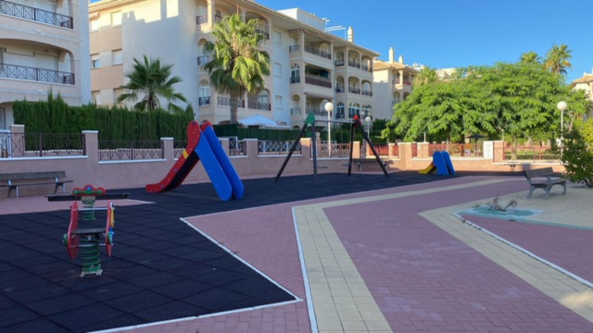 Wederverkoop - Appartement - Playa Flamenca - Laguna Golf