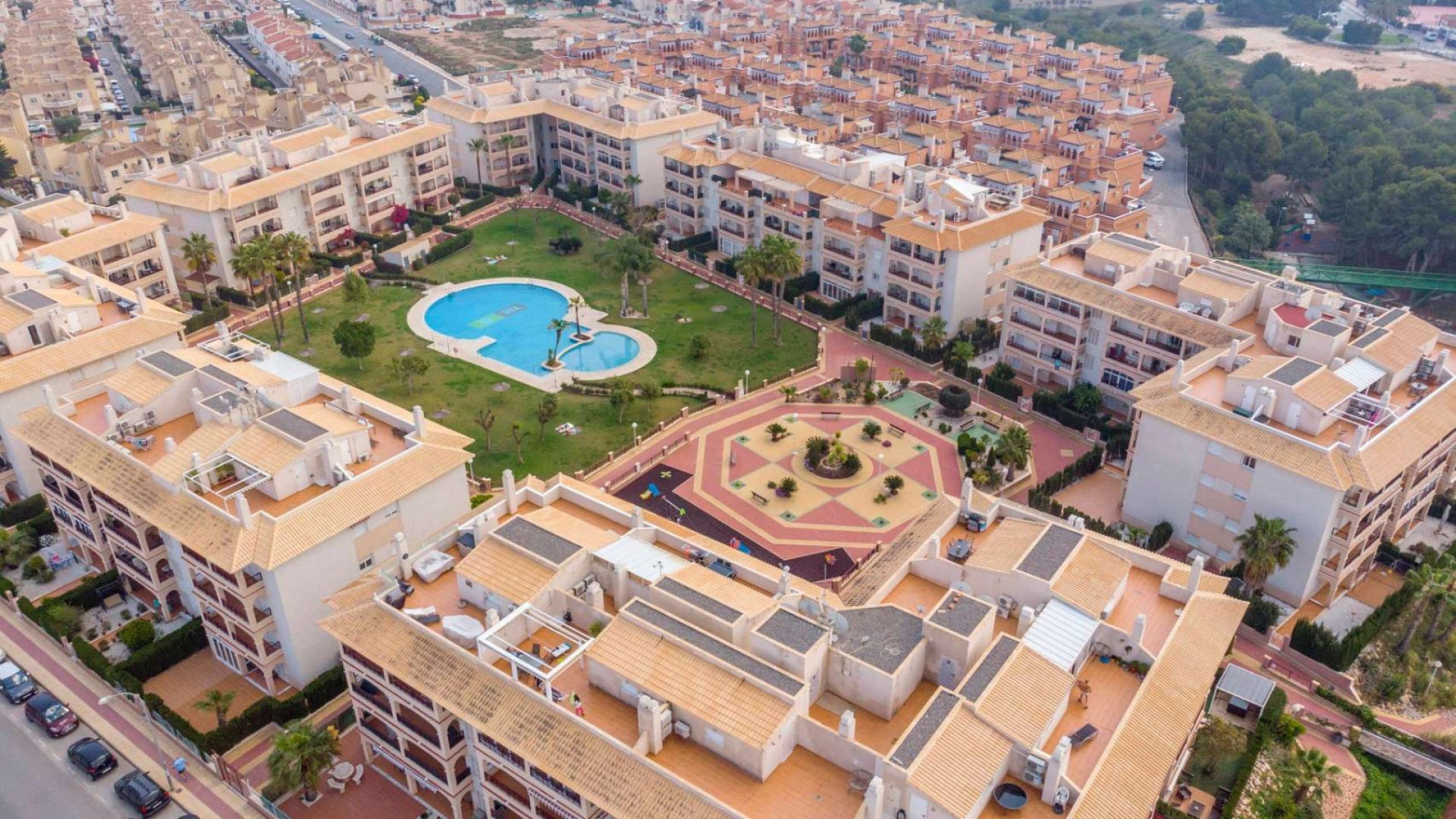 Wederverkoop - Appartement - Playa Flamenca - Laguna Golf