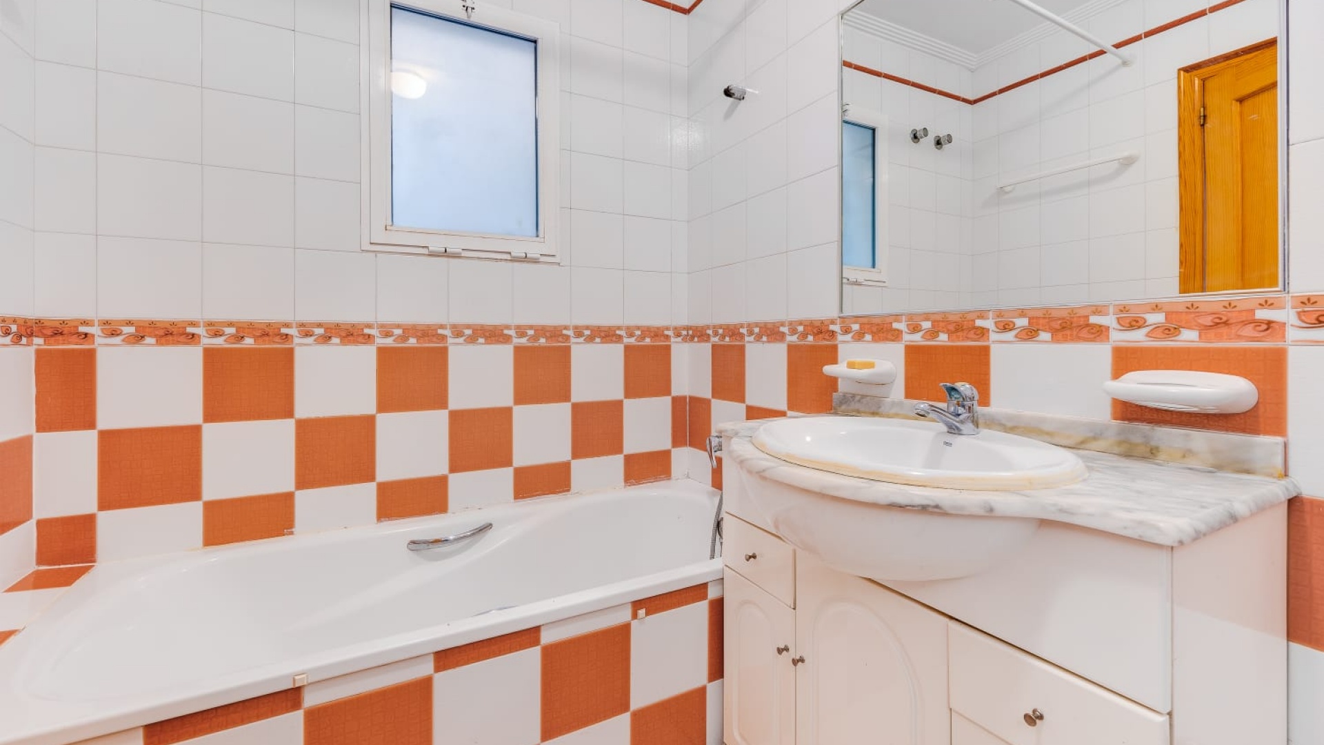 Wederverkoop - Appartement - Playa Flamenca - parque del duque