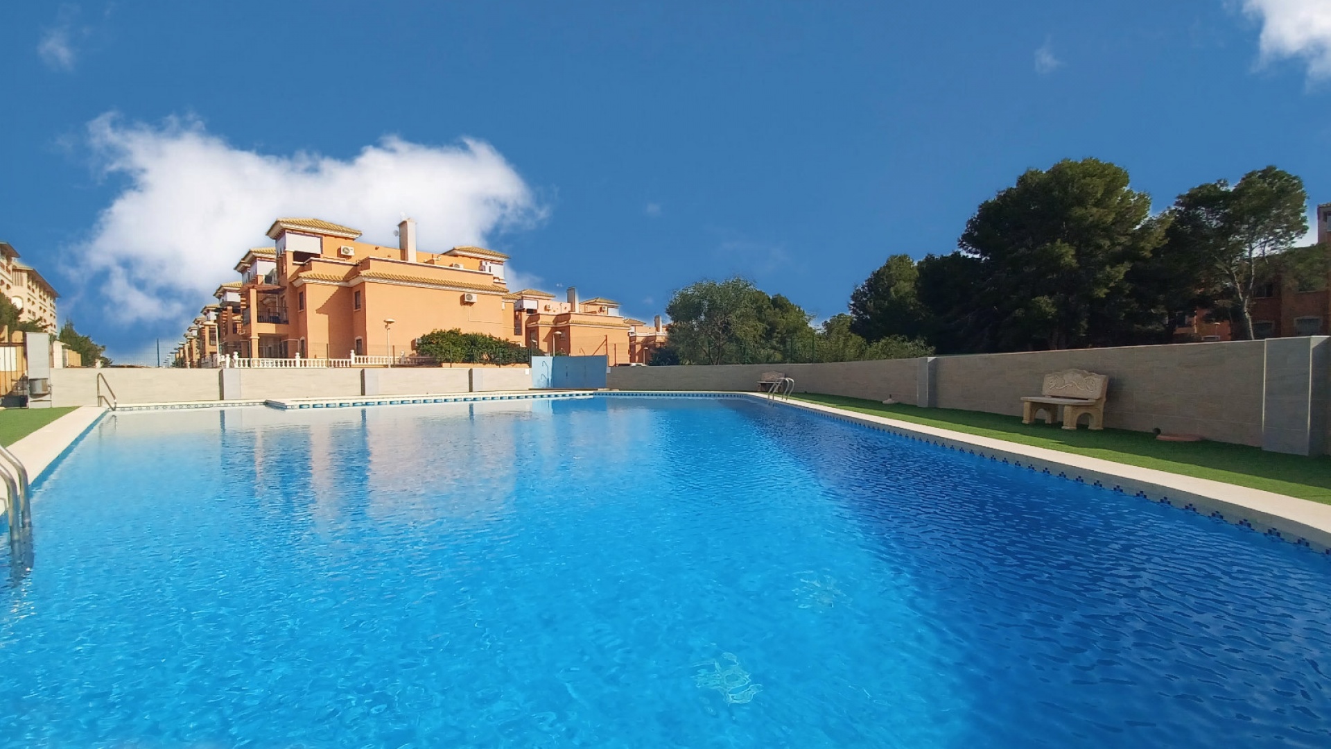 Wederverkoop - Appartement - Playa Flamenca - parque del duque