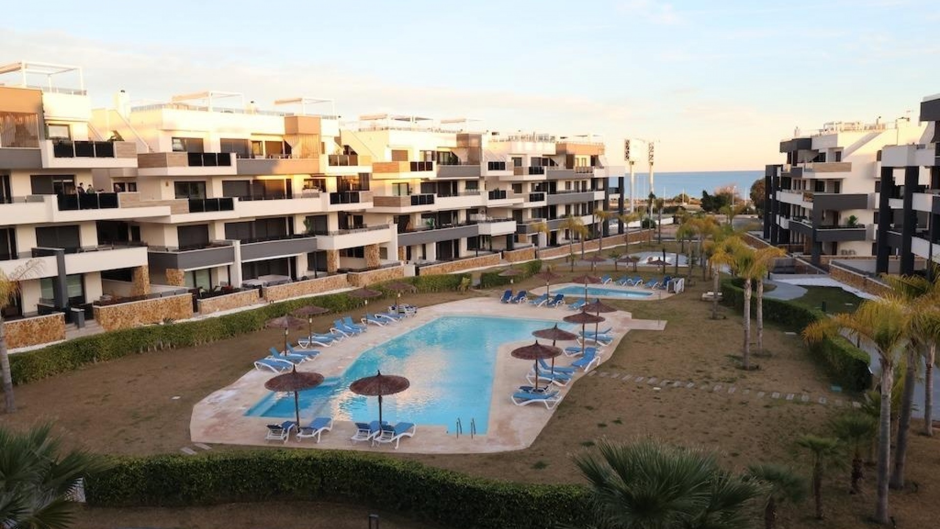 Wederverkoop - Appartement - Playa Flamenca - Res. Sunrise Deluxe