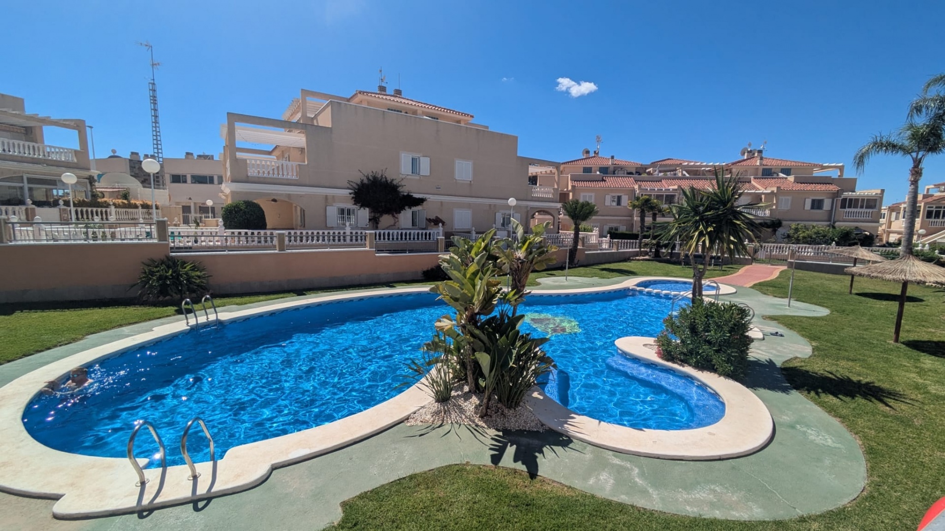 Wederverkoop - Appartement - Playa Flamenca - zeniamar