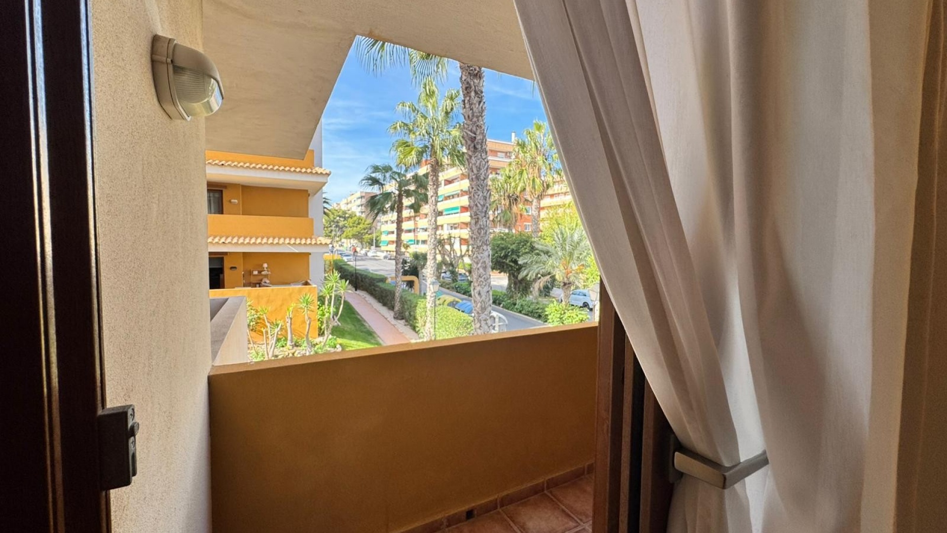 Wederverkoop - Appartement - Punta Prima - la entrada