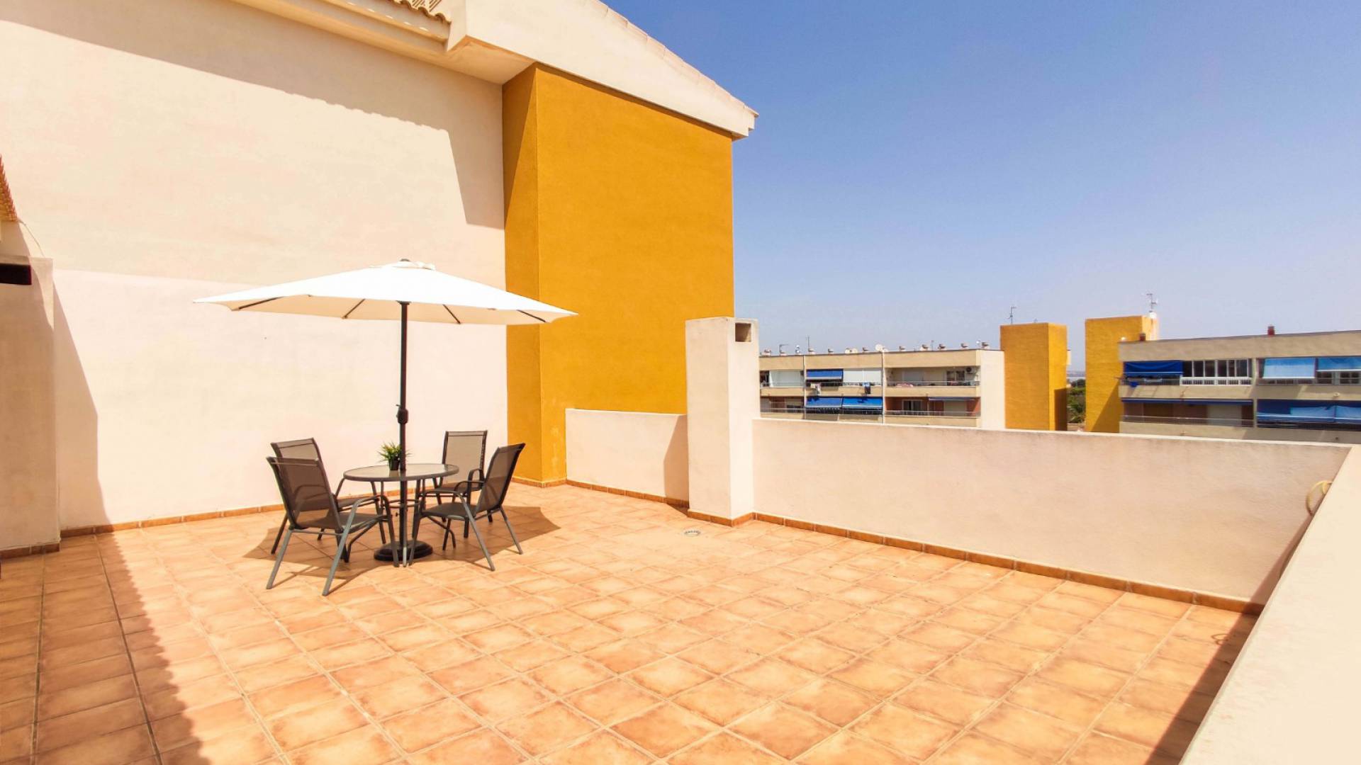 Wederverkoop - Appartement - Punta Prima - la entrada