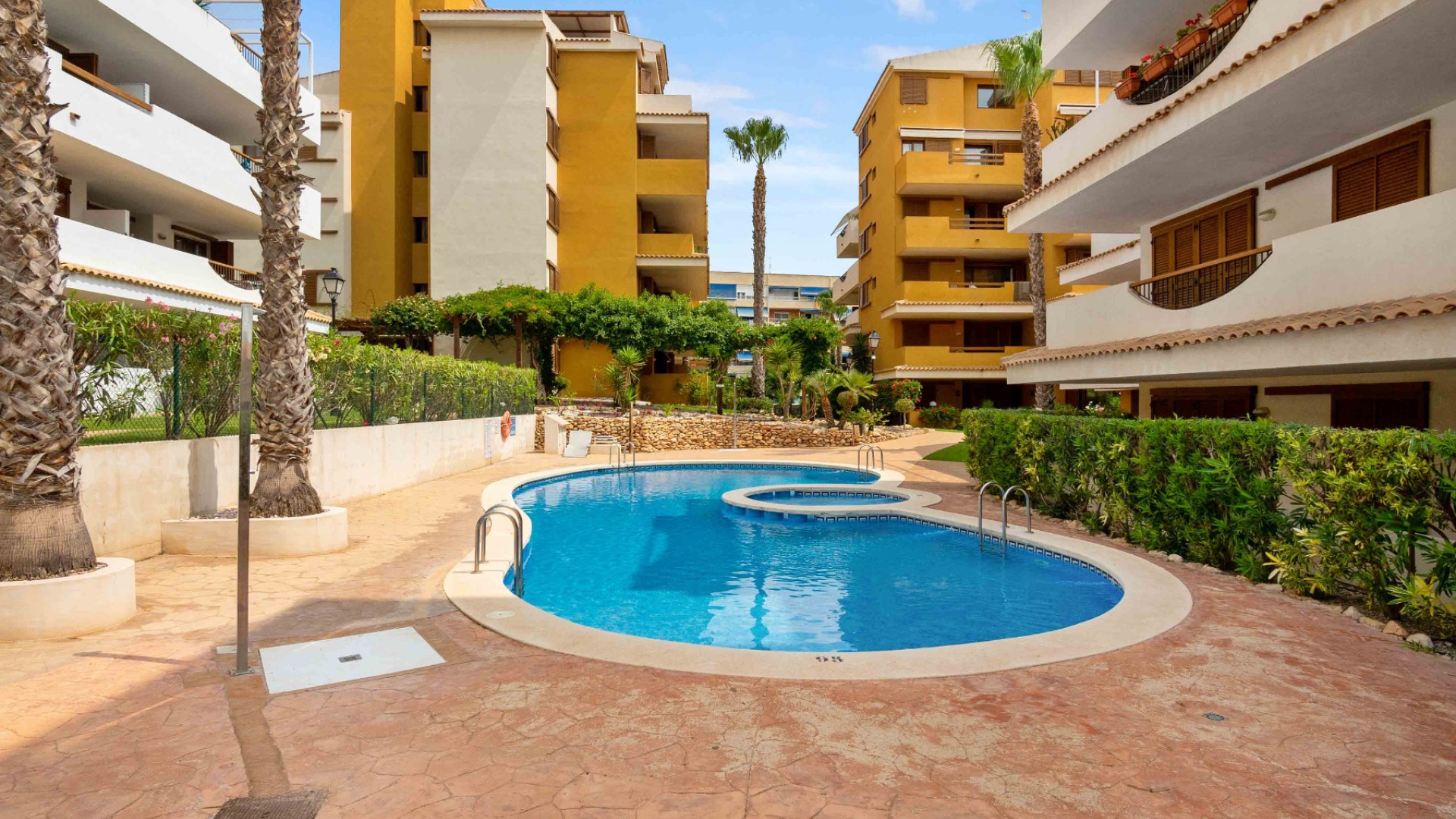 Wederverkoop - Appartement - Punta Prima - la entrada