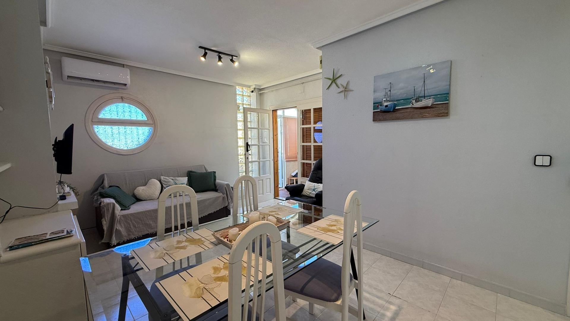 Wederverkoop - Appartement - Punta Prima - Las Barcas