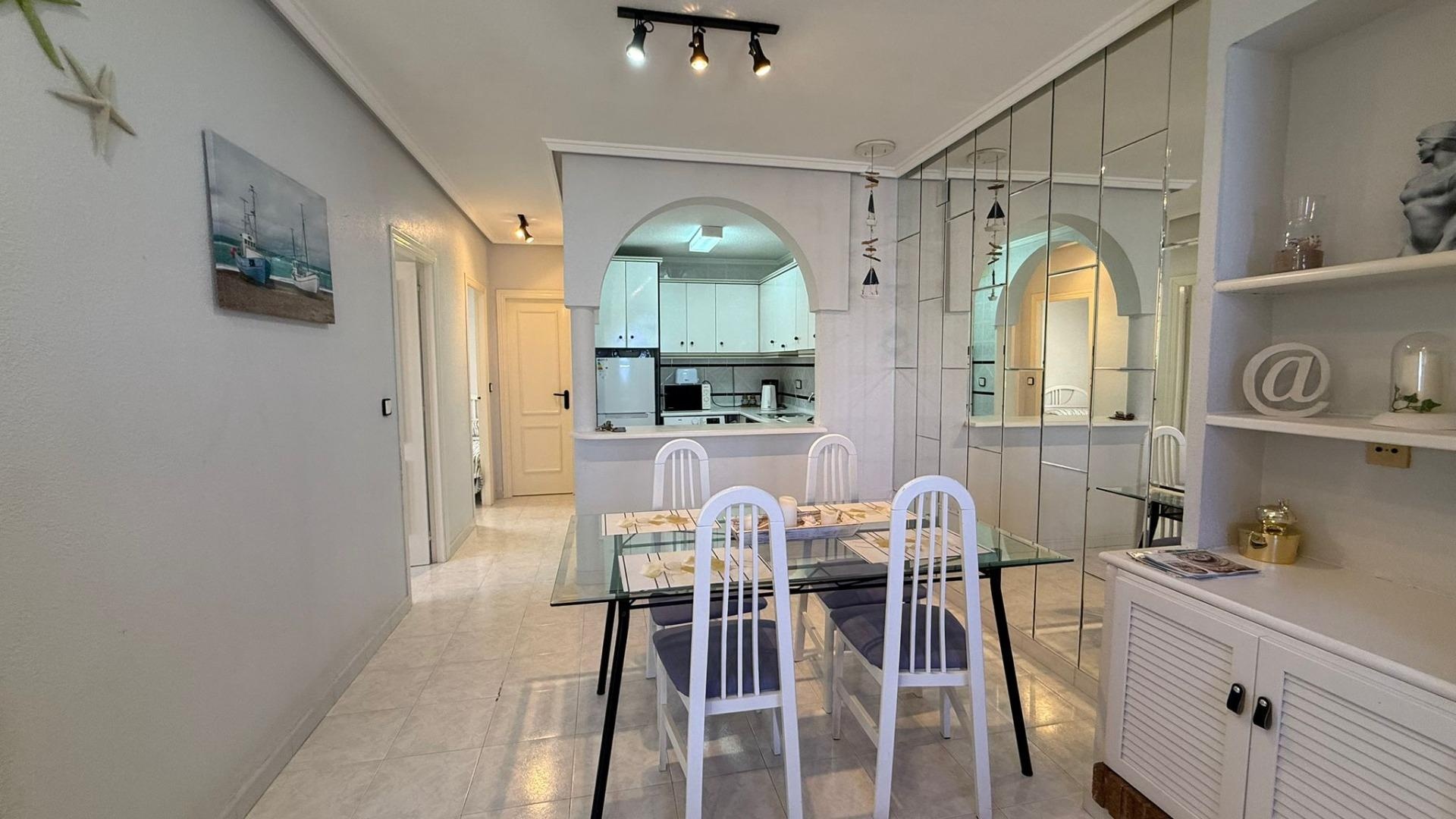 Wederverkoop - Appartement - Punta Prima - Las Barcas