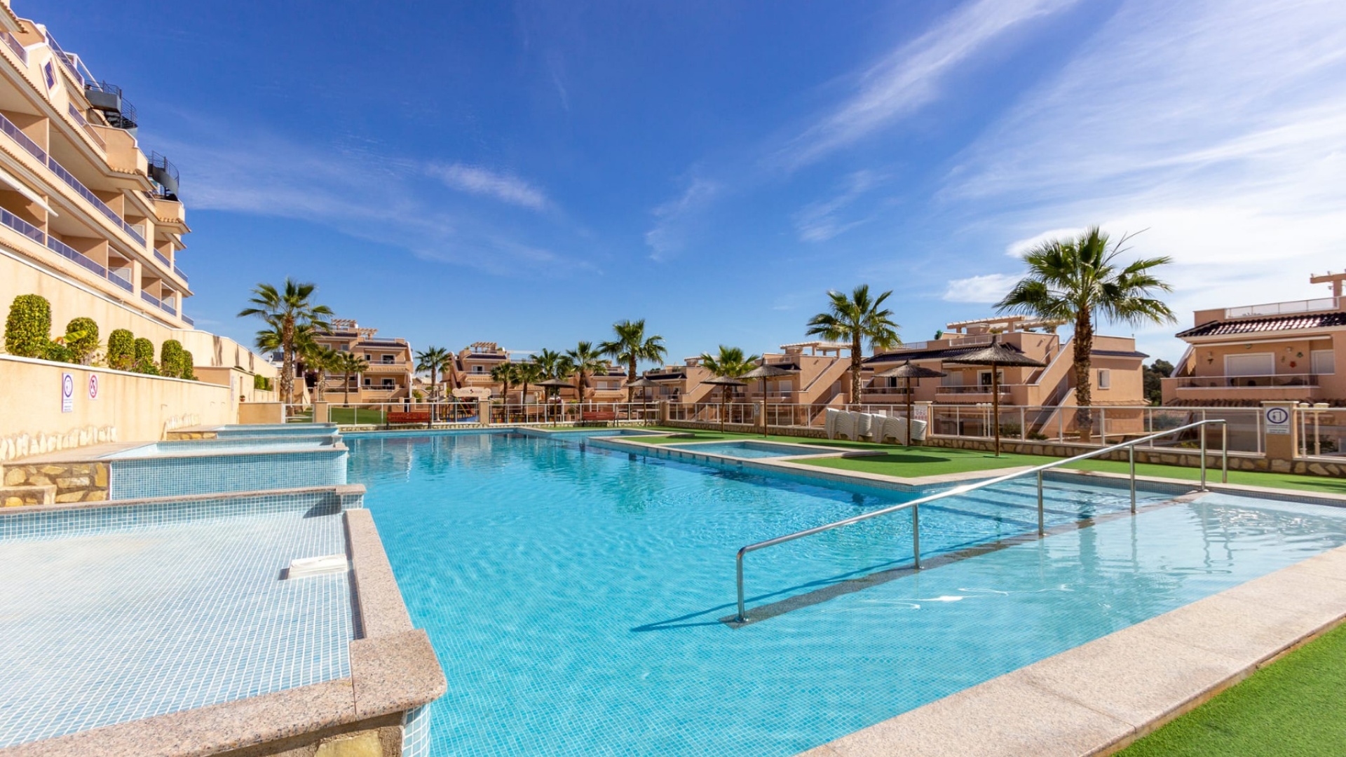 Wederverkoop - Appartement - Punta Prima - vista azul