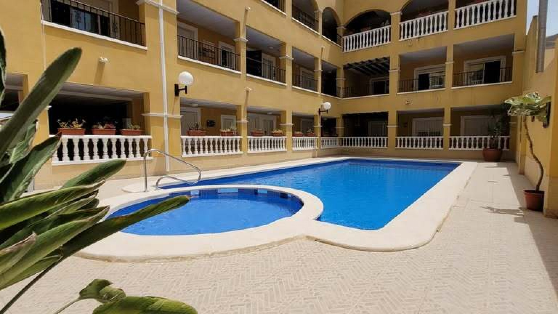 Wederverkoop - Appartement - Rafal