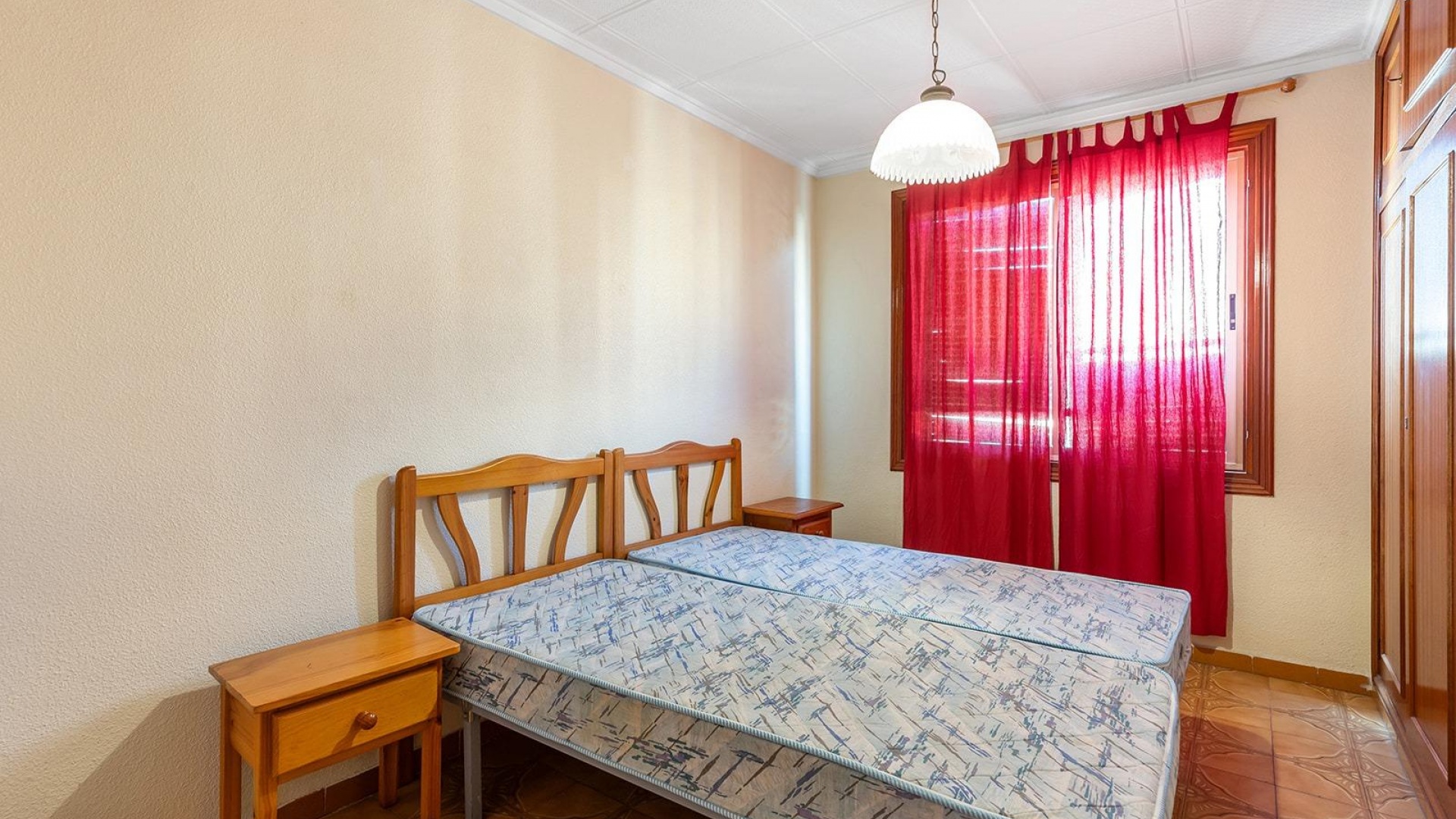 Wederverkoop - Appartement - Torrevieja - 1st line to the sea