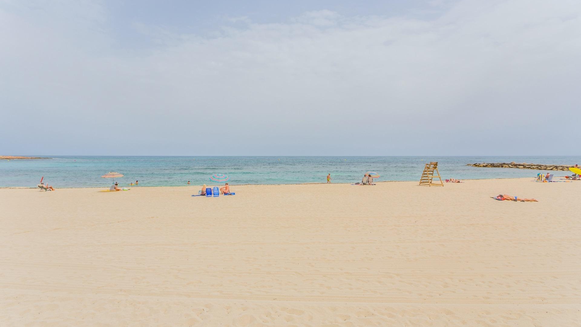 Wederverkoop - Appartement - Torrevieja - 1st line to the sea