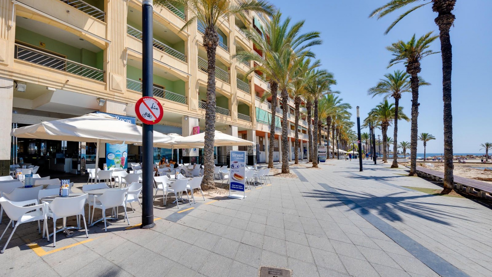 Wederverkoop - Appartement - Torrevieja - 1st line to the sea