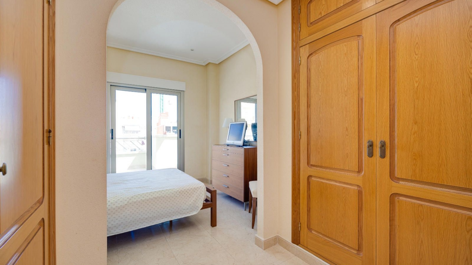 Wederverkoop - Appartement - Torrevieja - 1st line to the sea