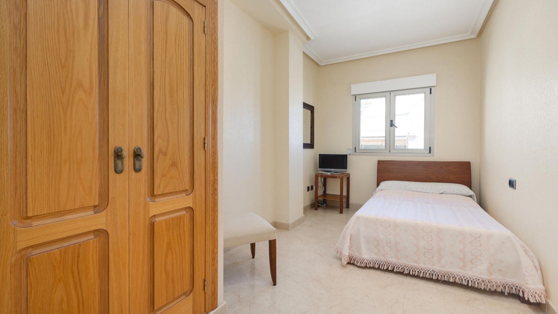 Wederverkoop - Appartement - Torrevieja - 1st line to the sea