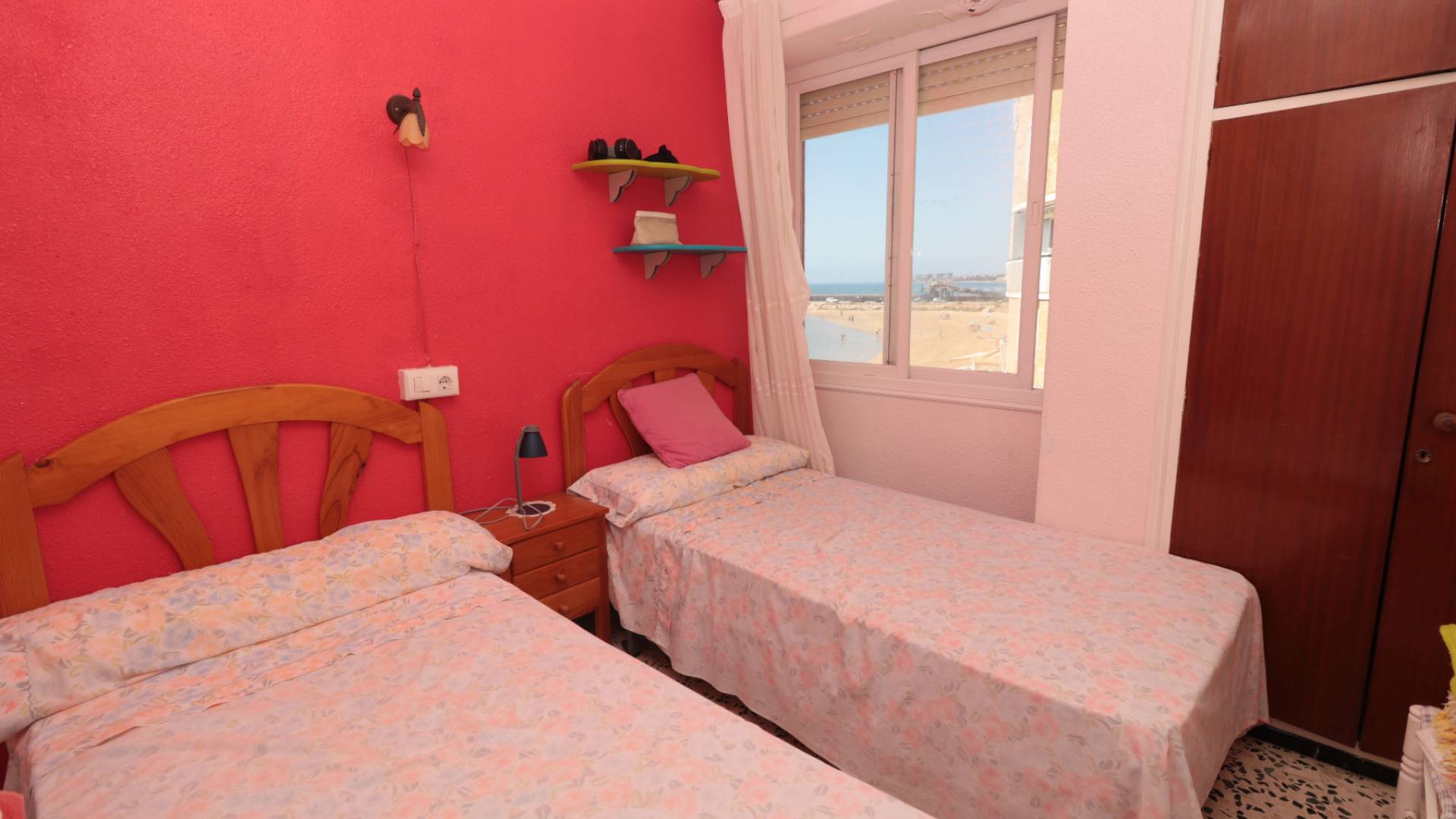 Wederverkoop - Appartement - Torrevieja - 1st line to the sea