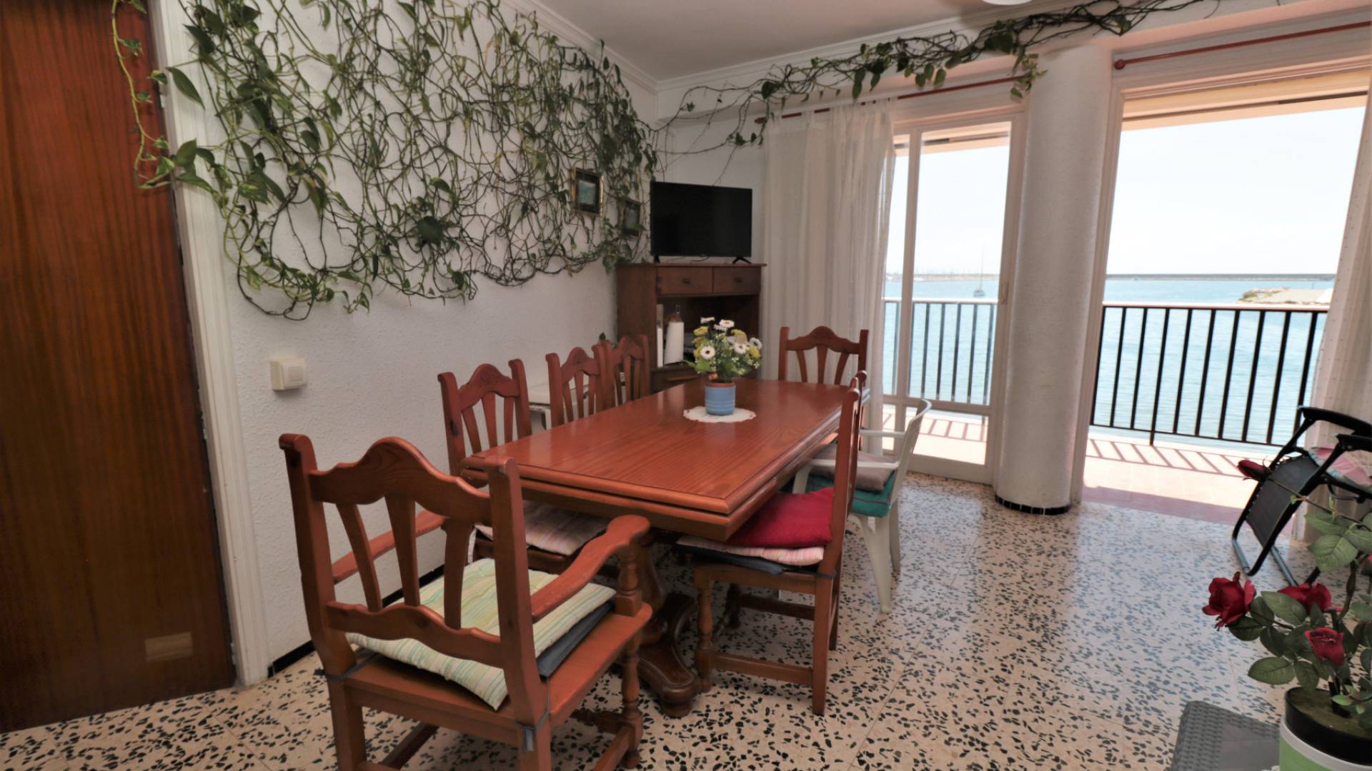 Wederverkoop - Appartement - Torrevieja - 1st line to the sea