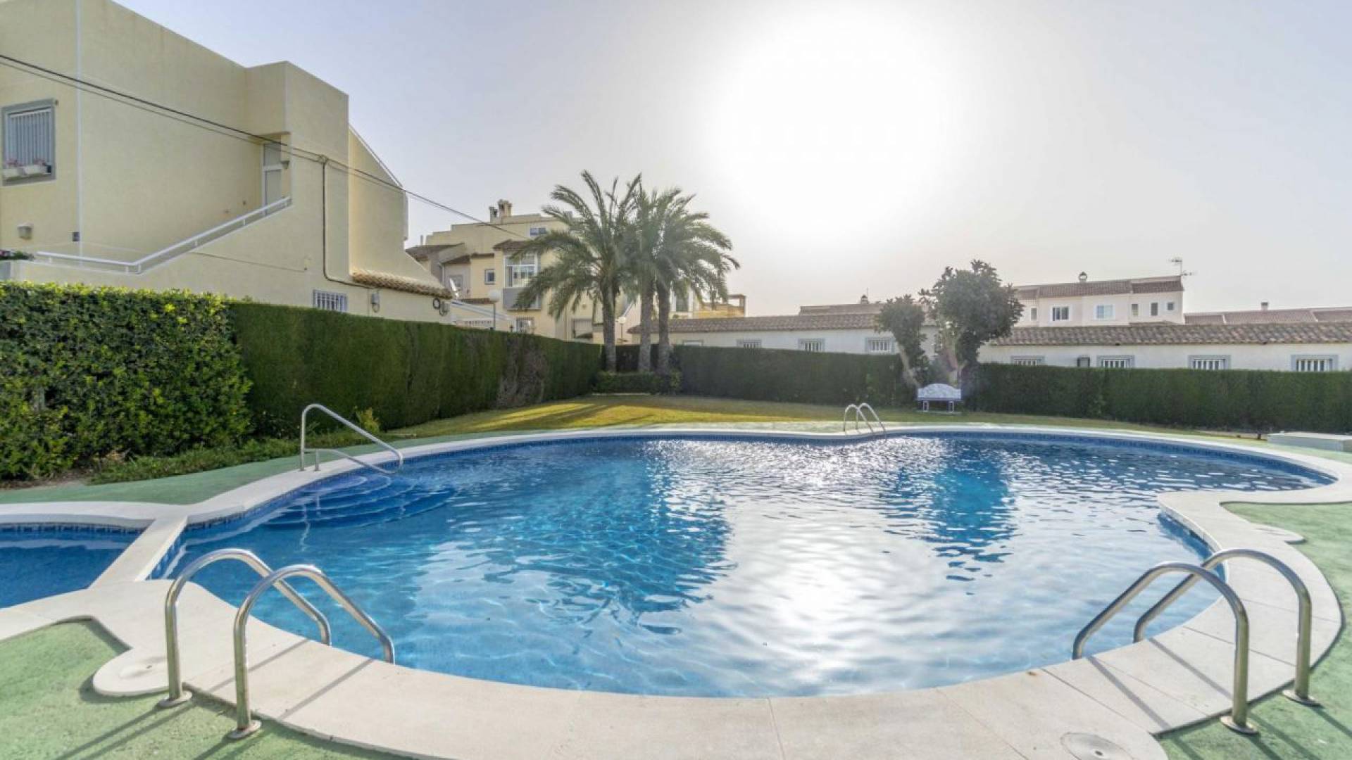 Wederverkoop - Appartement - Torrevieja - Baños de Europa