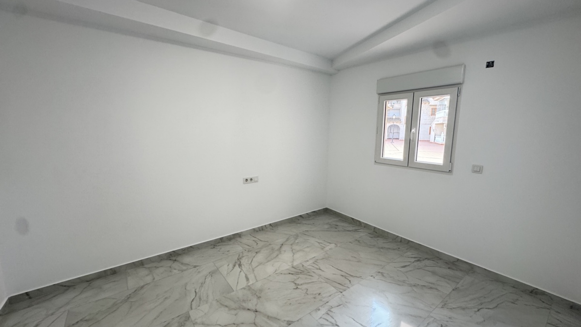 Wederverkoop - Appartement - Torrevieja - Beachside Torrevieja