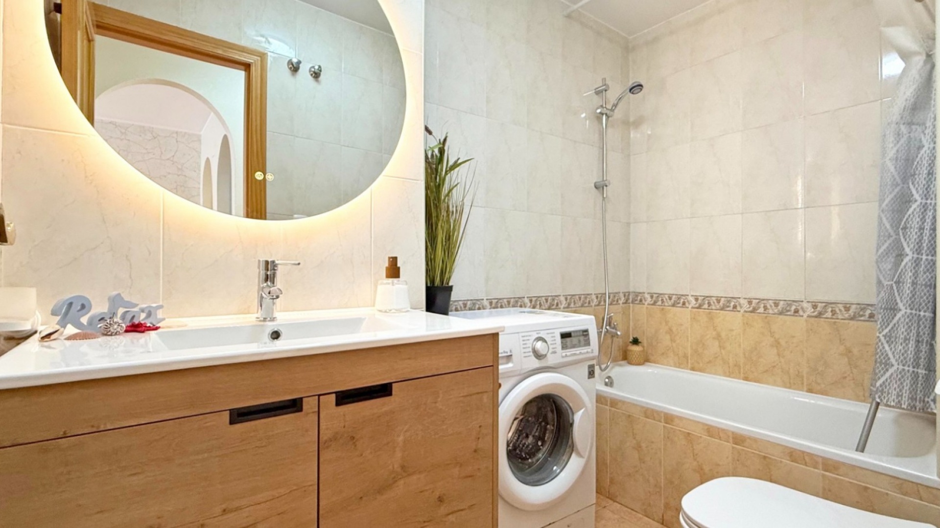 Wederverkoop - Appartement - Torrevieja - Beachside Torrevieja