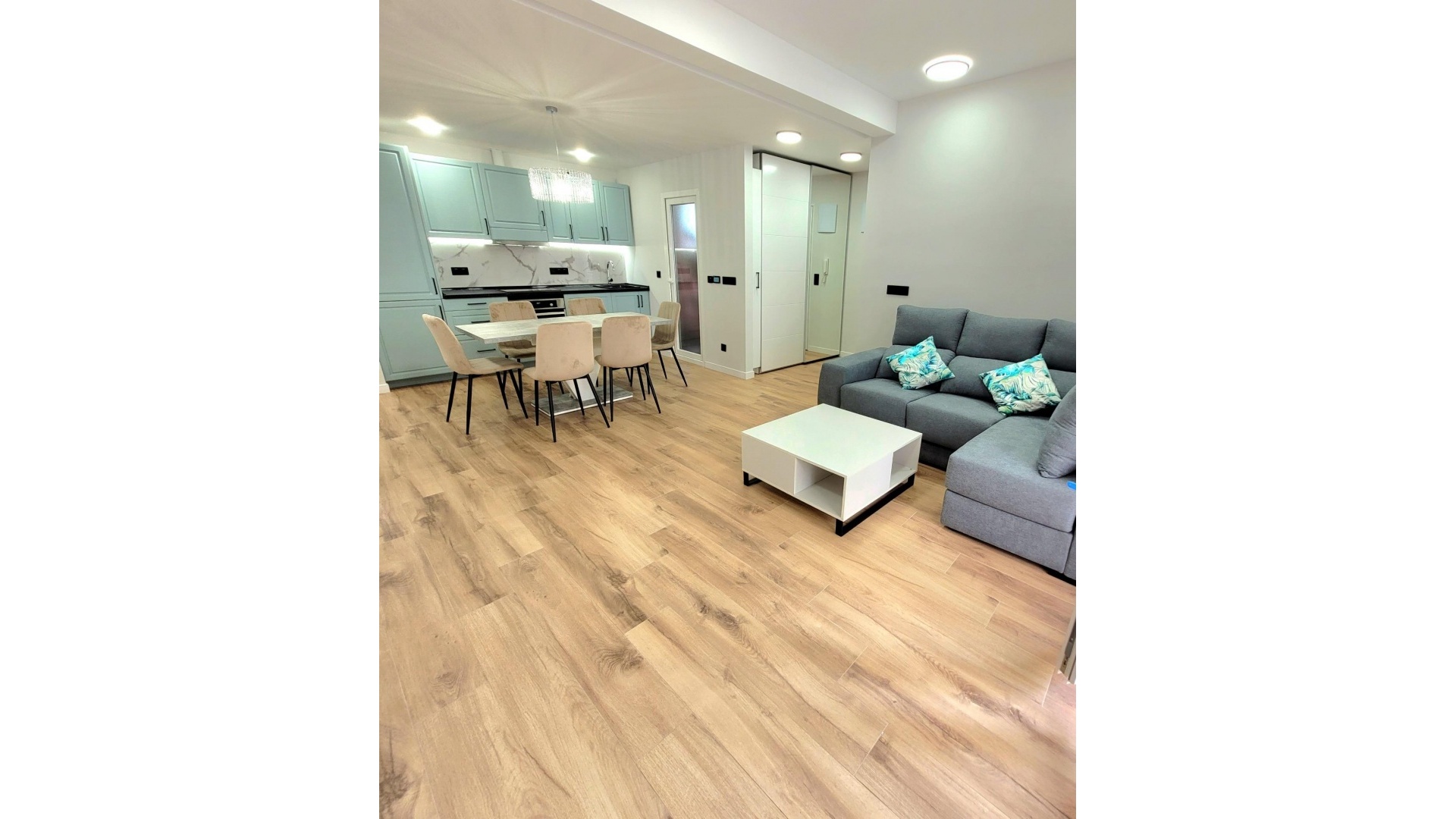 Wederverkoop - Appartement - Torrevieja - Beachside Torrevieja