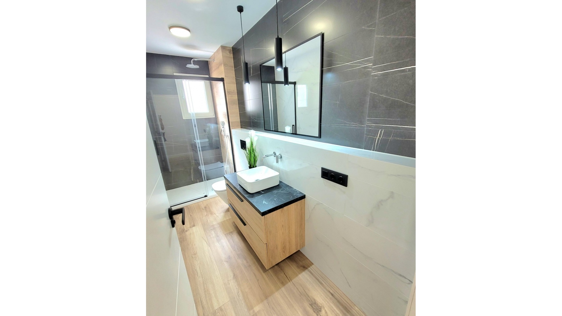 Wederverkoop - Appartement - Torrevieja - Beachside Torrevieja