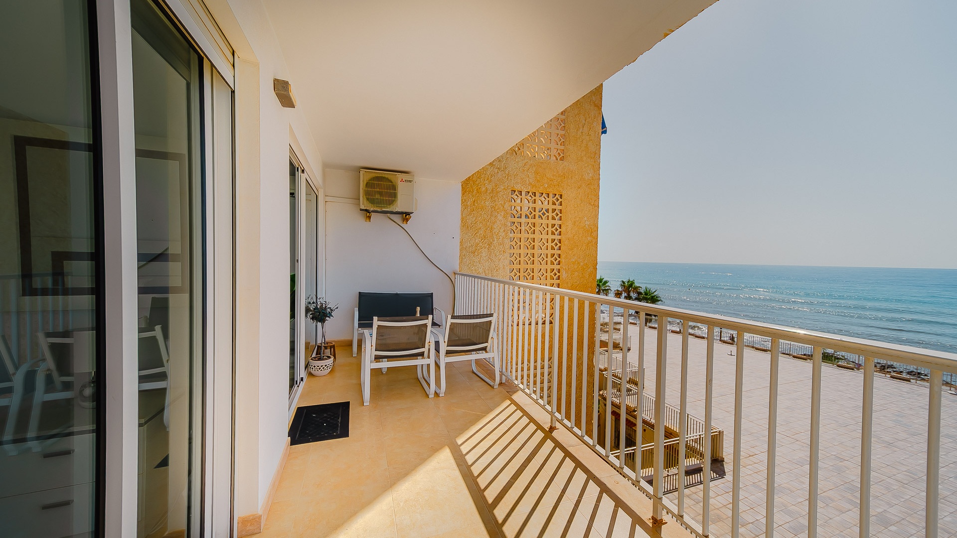 Wederverkoop - Appartement - Torrevieja - Beachside Torrevieja