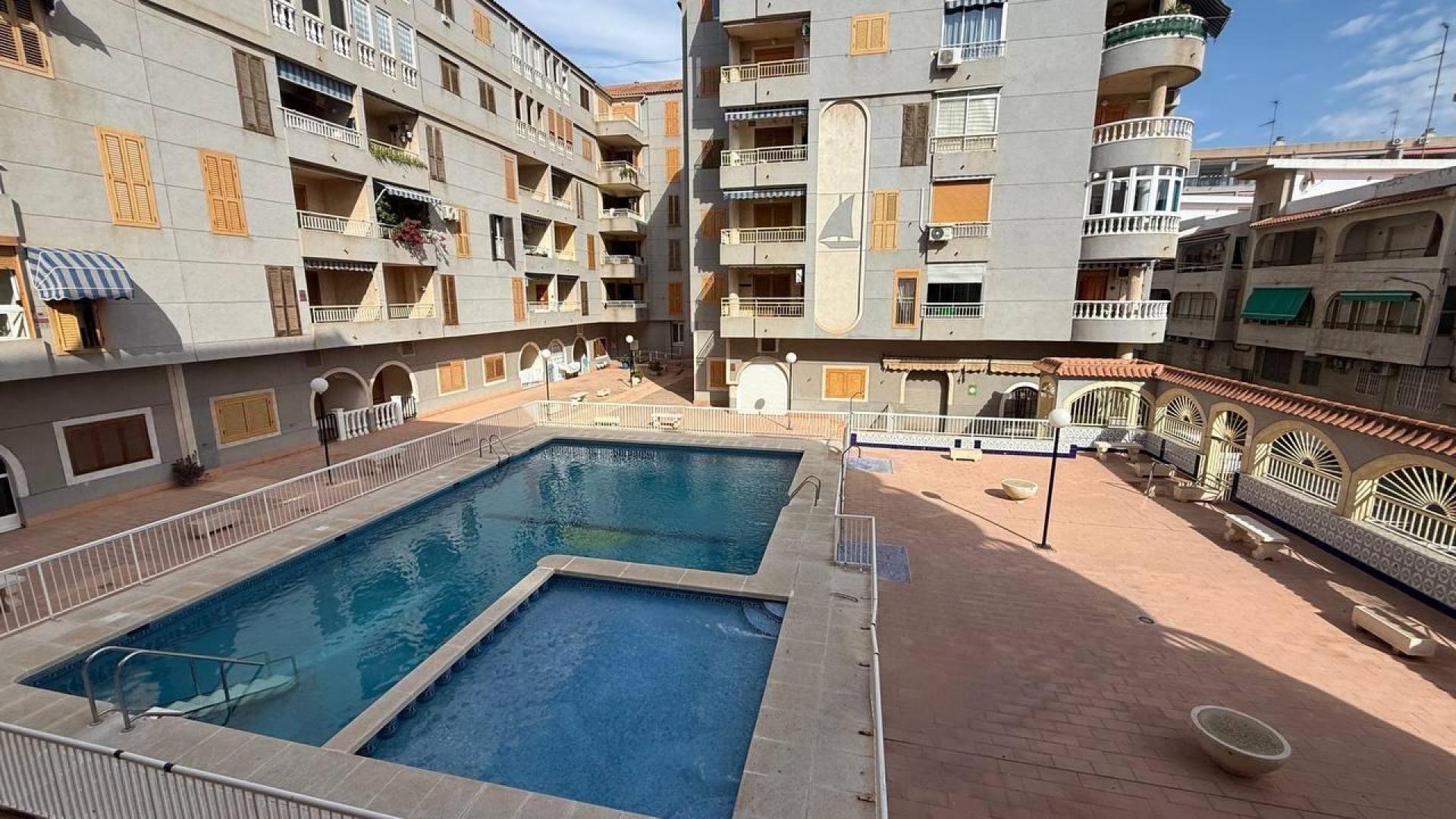 Wederverkoop - Appartement - Torrevieja - Beachside Torrevieja