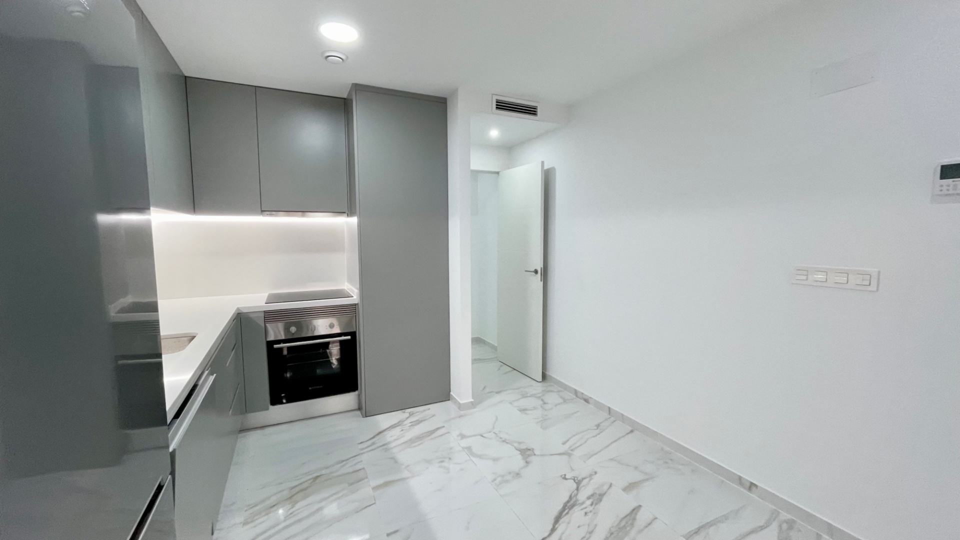 Wederverkoop - Appartement - Torrevieja - Beachside Torrevieja