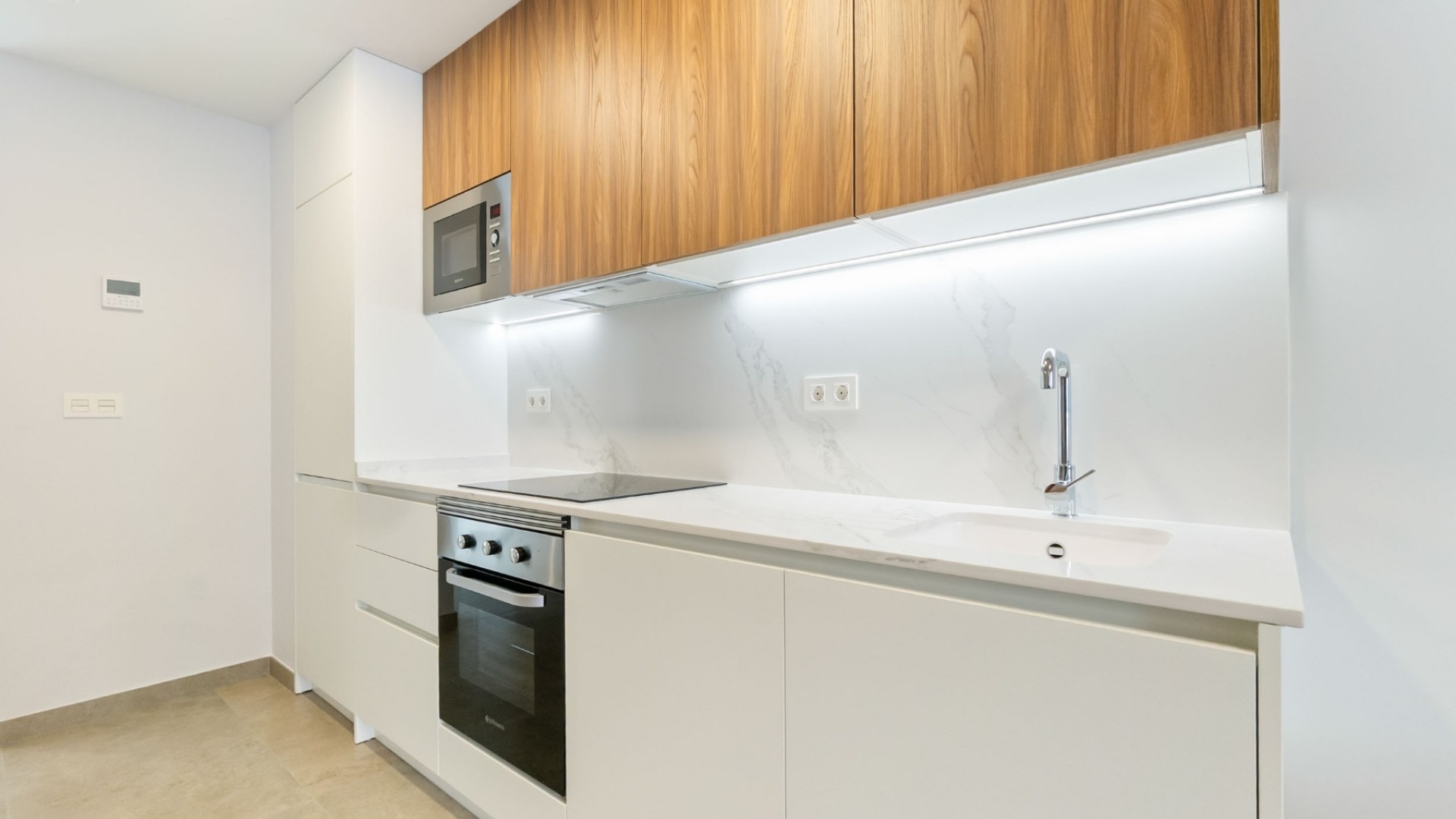 Wederverkoop - Appartement - Torrevieja - Beachside Torrevieja